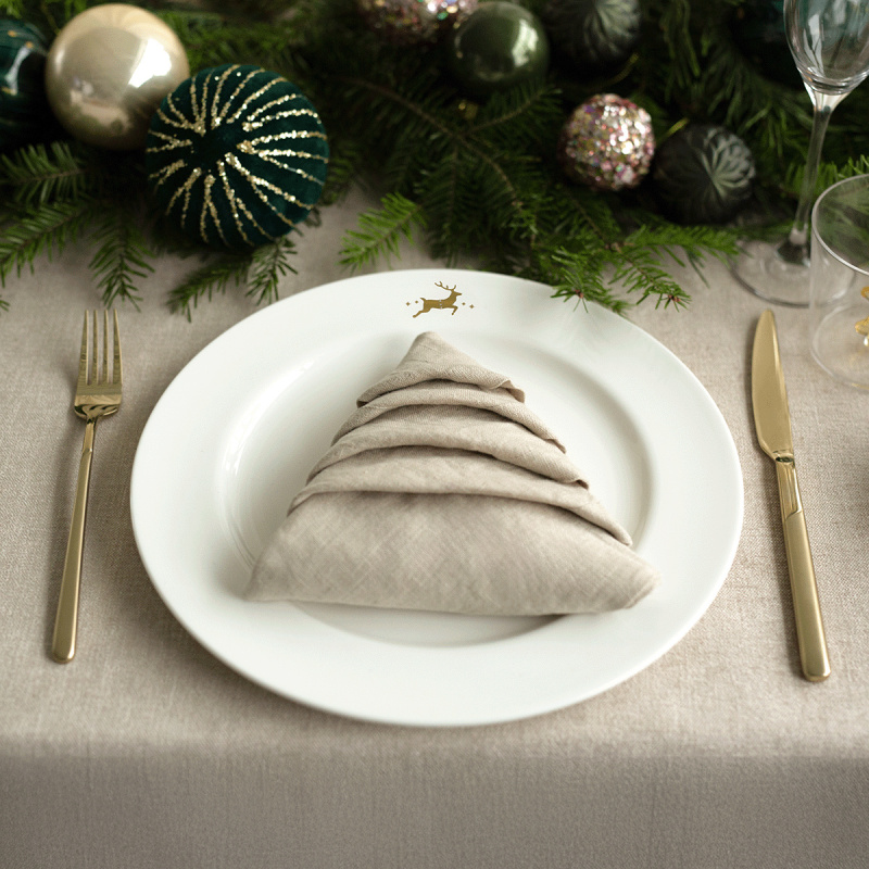 Mělký servírovací talíř 28 cm — Premium Platinum Line Merry Christmas