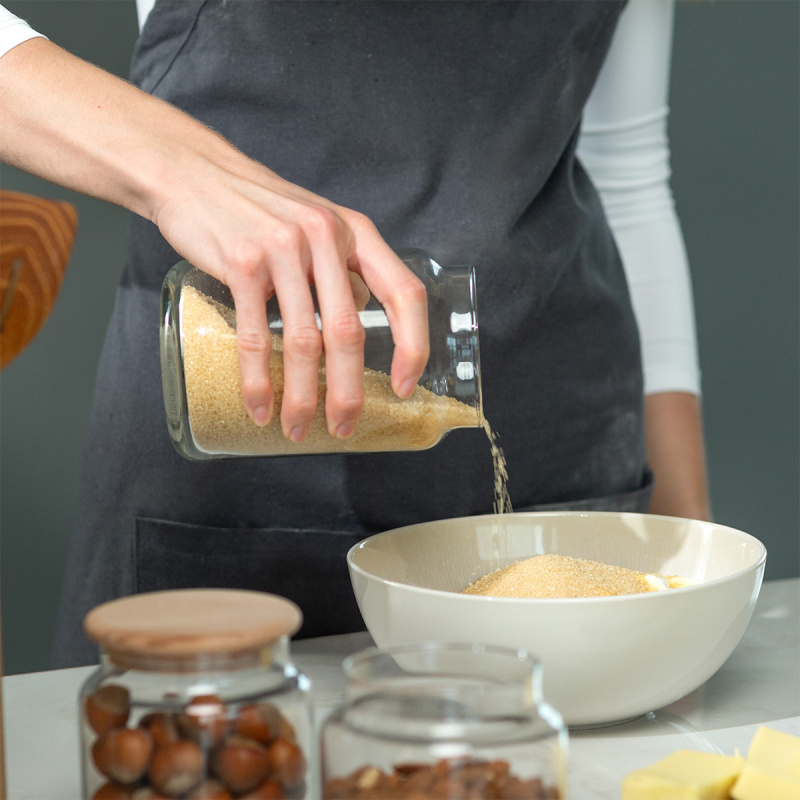 Skleněná dóza s víkem 0,93 l | Basic Kitchen