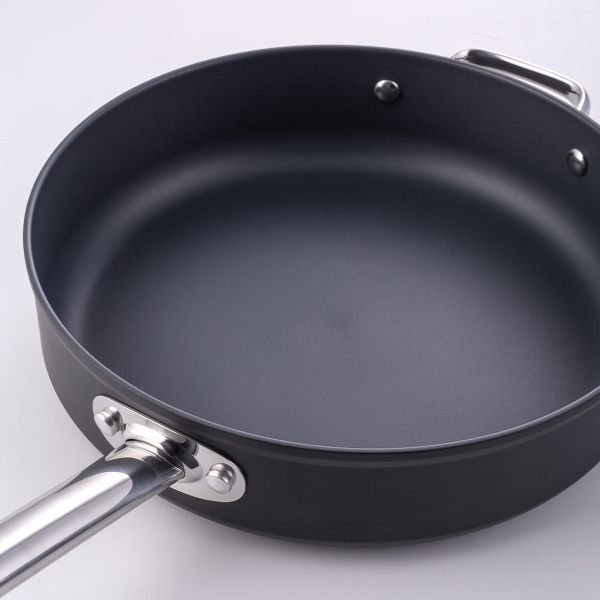 Pánev s titanovým povrchem Ø 28 cm - Saturn Terra Lunasol