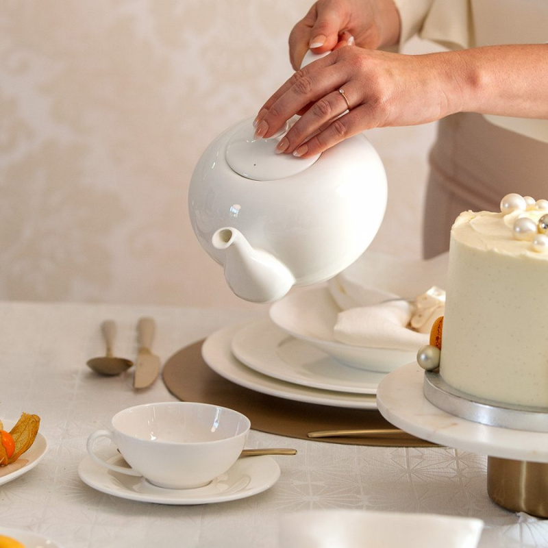 Bílý porcelánový čajník 1,2 l - Premium Platinum Line